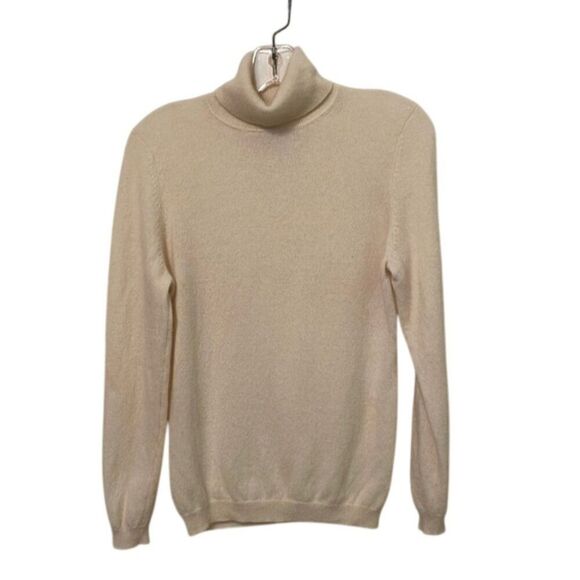 Charter Club Cream Cashmere Turtleneck Knit Sweater Womens Size Medium - Picture 1 of 9